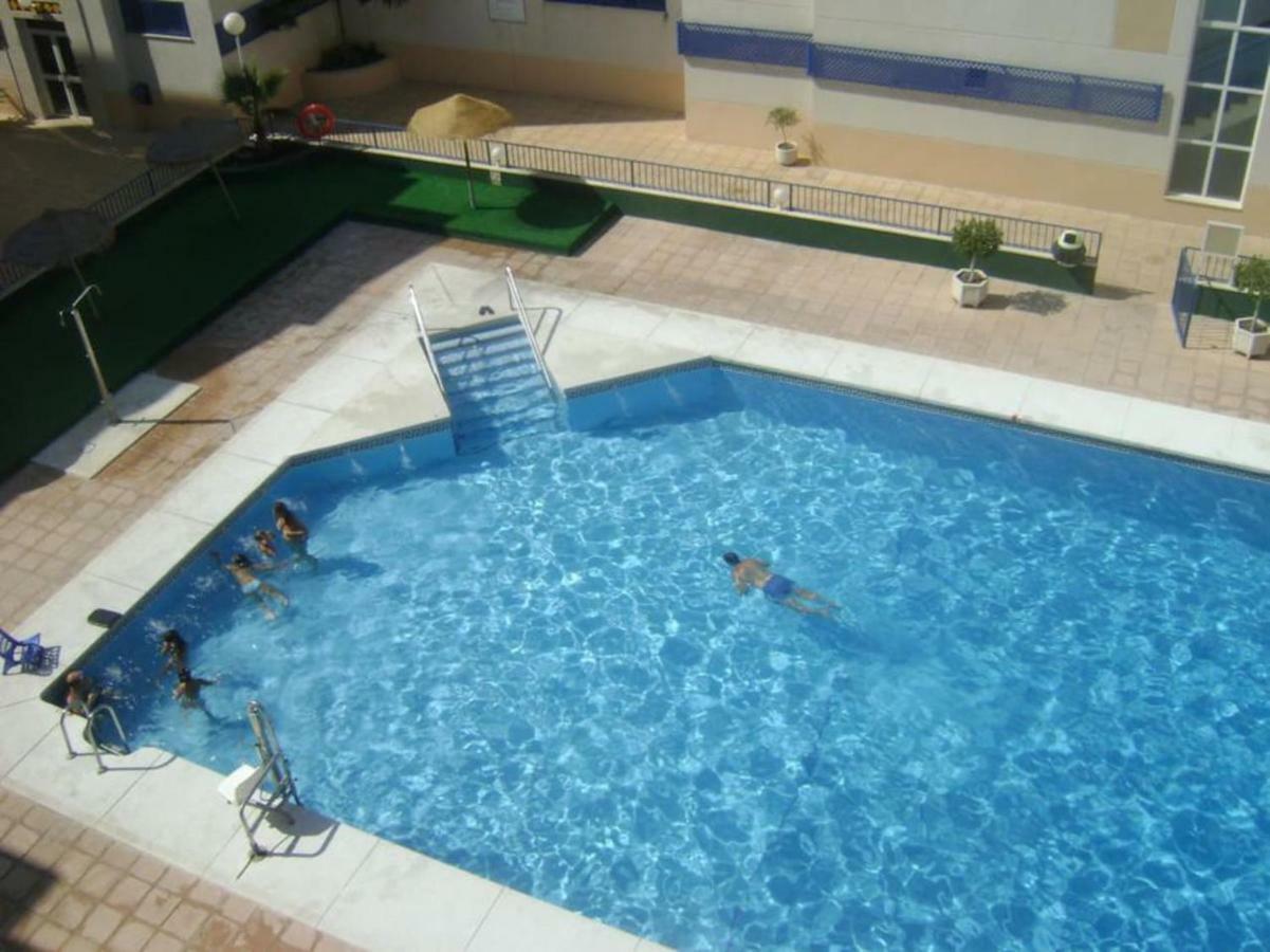 Amplio Y Agradable Apartamento Wifi Gratis Torrox Bagian luar foto